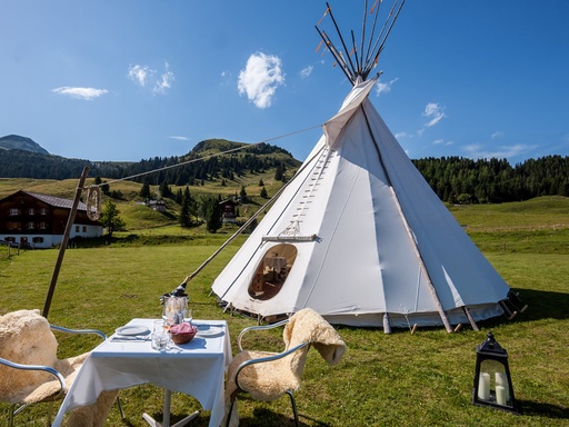 Rent Tipi 8m